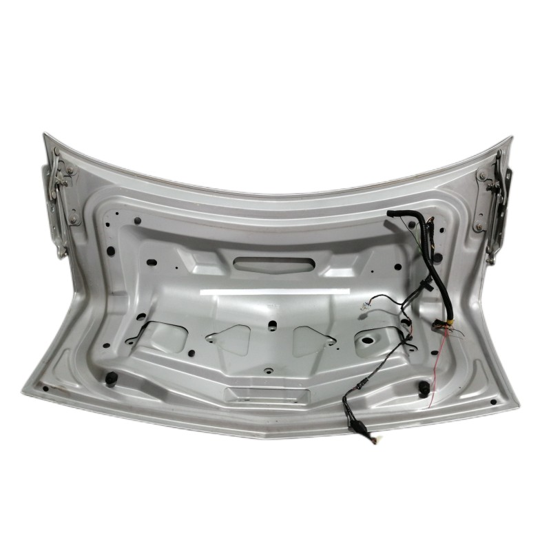 Recambio de porton trasero para cadillac cts 3.2 elegance referencia OEM IAM   