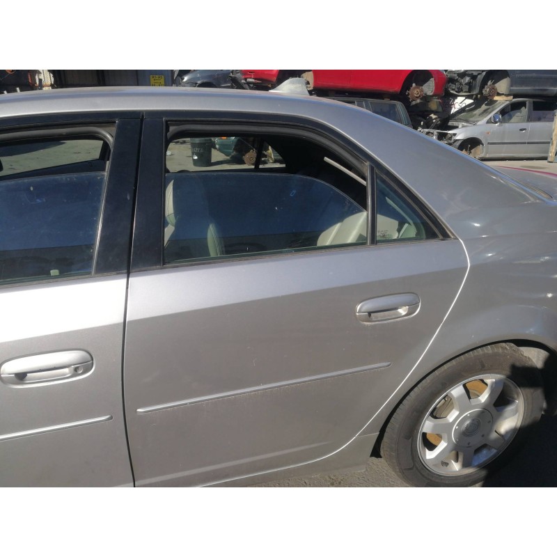 Recambio de puerta trasera izquierda para cadillac cts 3.2 elegance referencia OEM IAM   