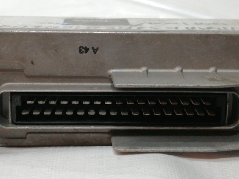 Recambio de centralita abs para bmw serie 3 berlina (e30) 320i referencia OEM IAM 0265103004  