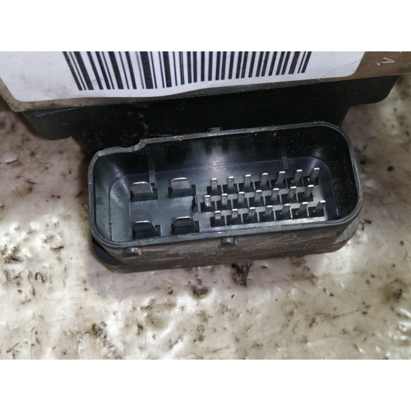 Recambio de abs para kia rio ls berlina referencia OEM IAM 95610FD330  
