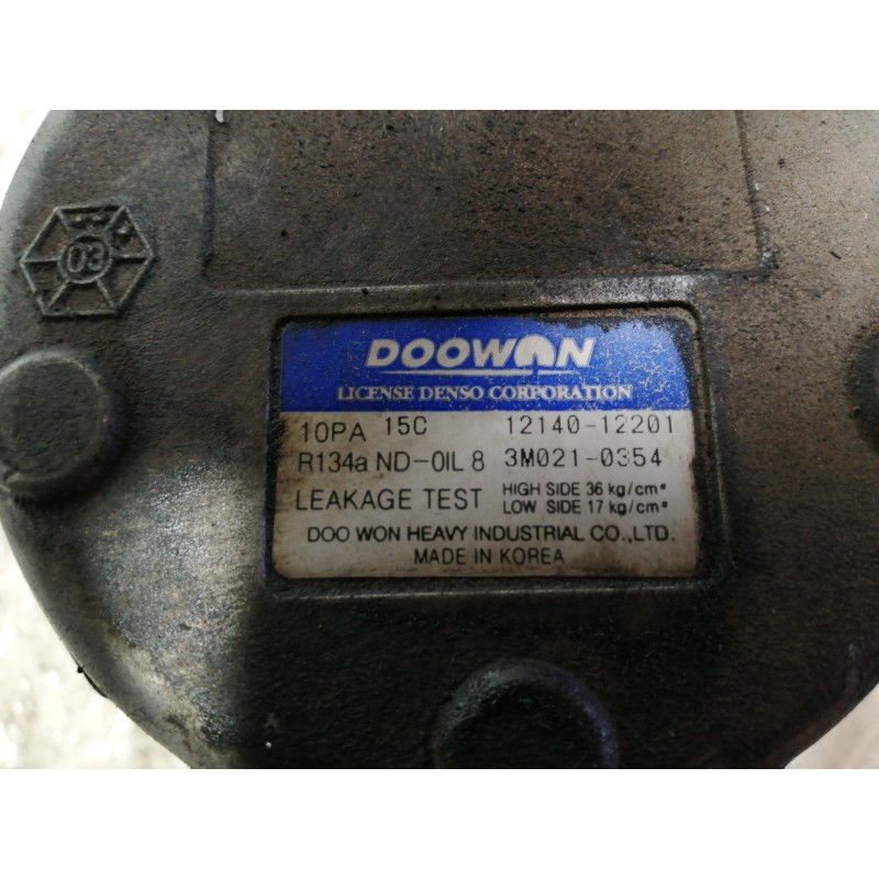 Recambio de compresor aire acondicionado para kia rio ls berlina referencia OEM IAM 1214012201  