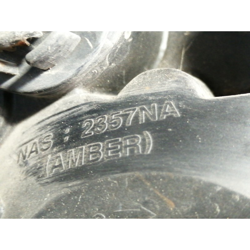 Recambio de faro izquierdo para kia rio ls berlina referencia OEM IAM 2357NA  