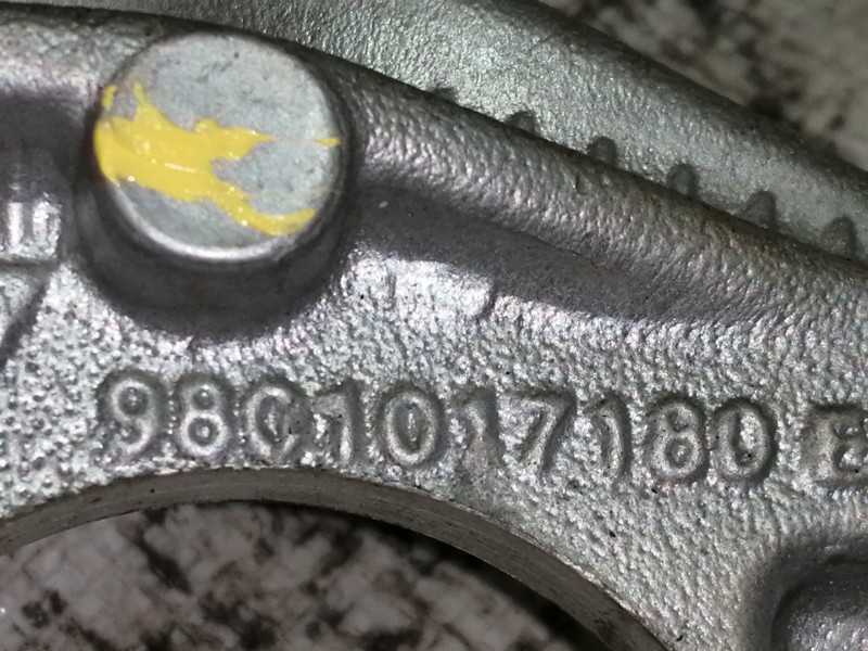 Recambio de soporte motor para peugeot 3008 gt line referencia OEM IAM 9801017180  