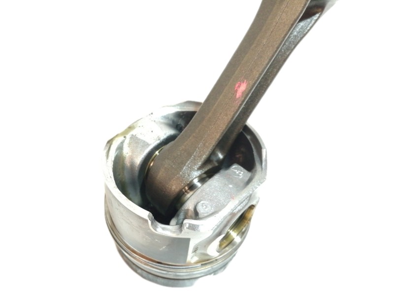 Recambio de piston para volkswagen crafter combi (2e) combi, techo elevado 35 referencia OEM IAM 81L98A4  