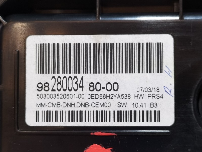 Recambio de cuadro instrumentos para peugeot 3008 gt line referencia OEM IAM 9828003480 982800348000 