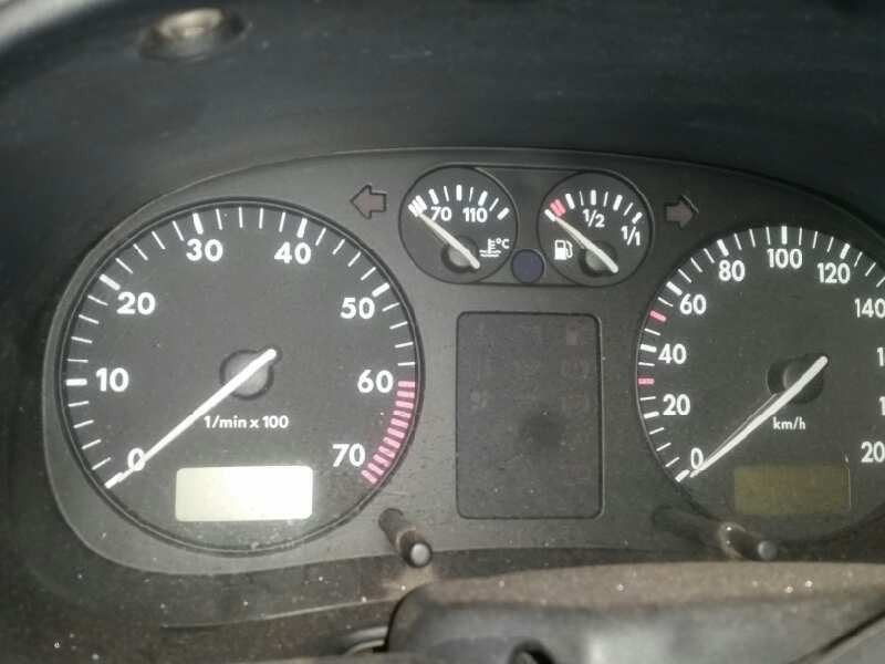 Recambio de cuadro instrumentos para volkswagen polo berlina (6n1) básico referencia OEM IAM 6N0919860R  