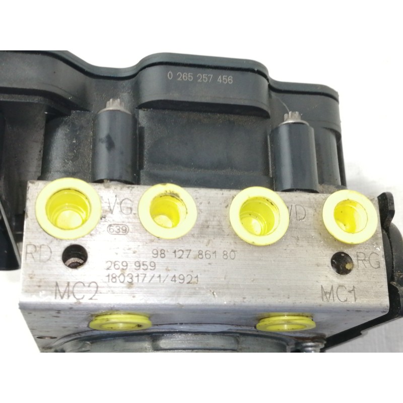 Recambio de abs para peugeot 3008 gt line referencia OEM IAM 9812786180  