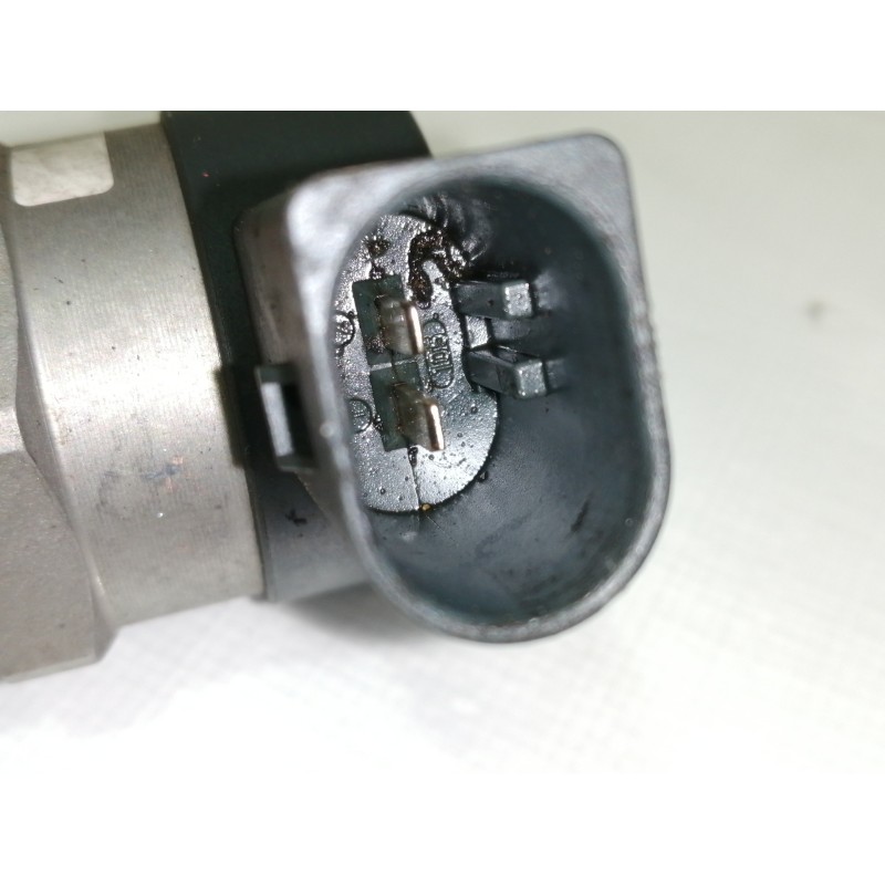 Recambio de rampa inyectora para volkswagen crafter combi (2e) combi, techo elevado 35 referencia OEM IAM 076130093C  