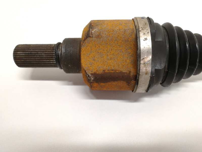 Recambio de transmision delantera izquierda para peugeot 3008 gt line referencia OEM IAM 9808771480  