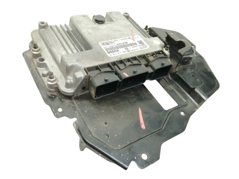 Recambio de centralita motor uce para ford fiesta (cb1) ghia referencia OEM IAM 8V2112A650KB  