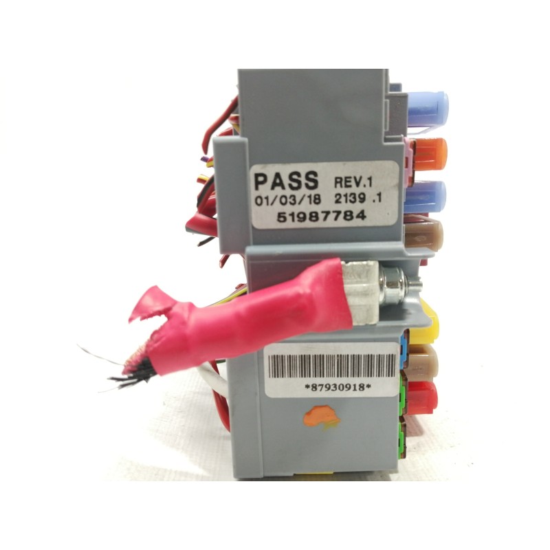 Recambio de caja reles / fusibles para fiat 500 x (334) urban referencia OEM IAM 51882145  