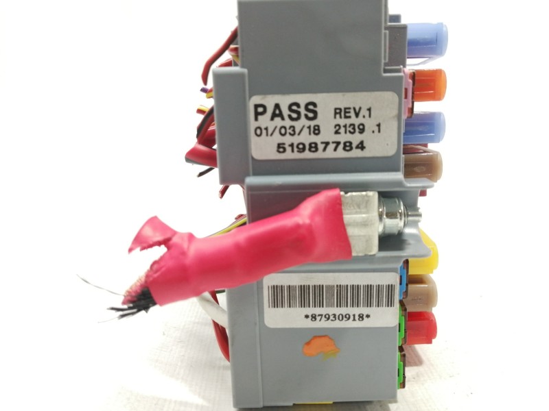 Recambio de caja reles / fusibles para fiat 500 x (334) urban referencia OEM IAM 51882145  