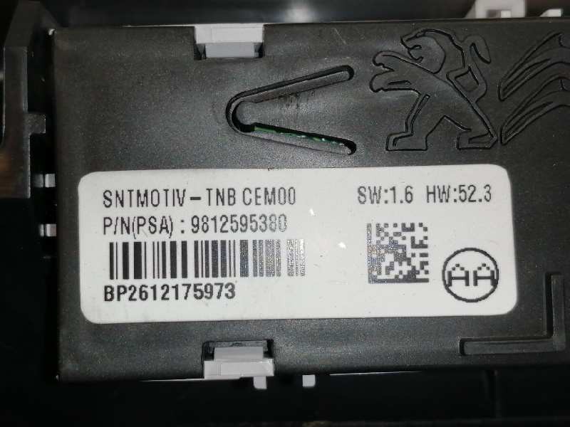Recambio de luz interior para peugeot 3008 gt line referencia OEM IAM 9812595380  