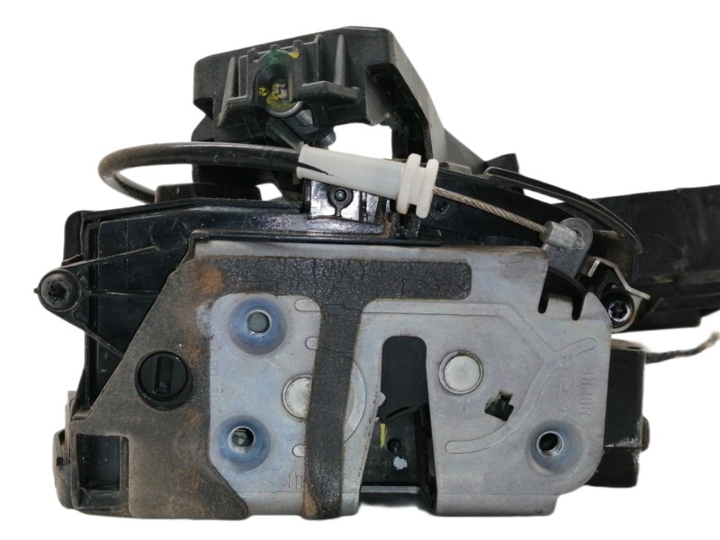 Recambio de cerradura puerta trasera derecha para ford fiesta (cb1) ghia referencia OEM IAM 8A6AA26412AC 8A61A264A26AH 40744133