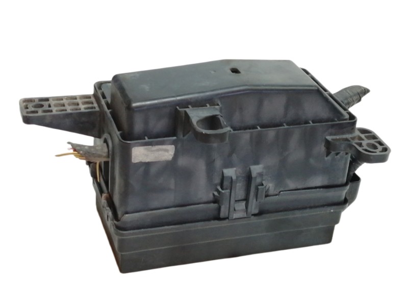 Recambio de caja reles / fusibles para chevrolet aveo ls referencia OEM IAM   