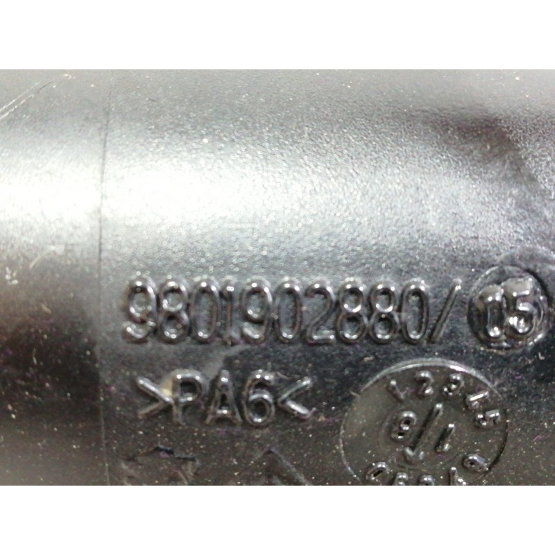 Recambio de tubo para peugeot 3008 gt line referencia OEM IAM 9801902880 0261230252 