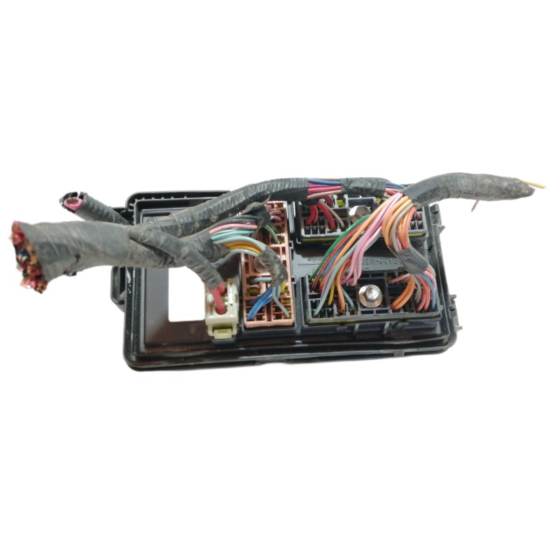 Recambio de caja reles / fusibles para chevrolet aveo ls referencia OEM IAM   