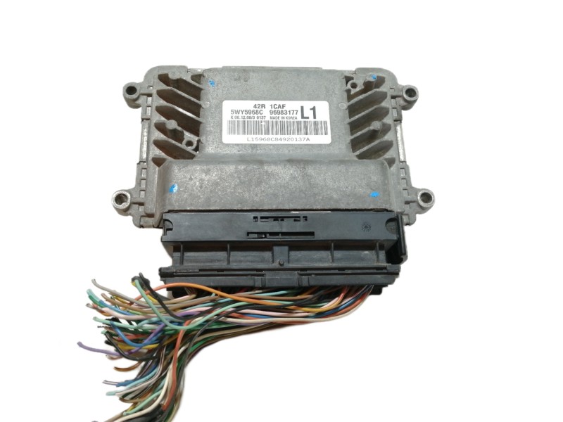 Recambio de centralita motor uce para chevrolet aveo ls referencia OEM IAM 42R1CAF 5WY5968C 96983177L1