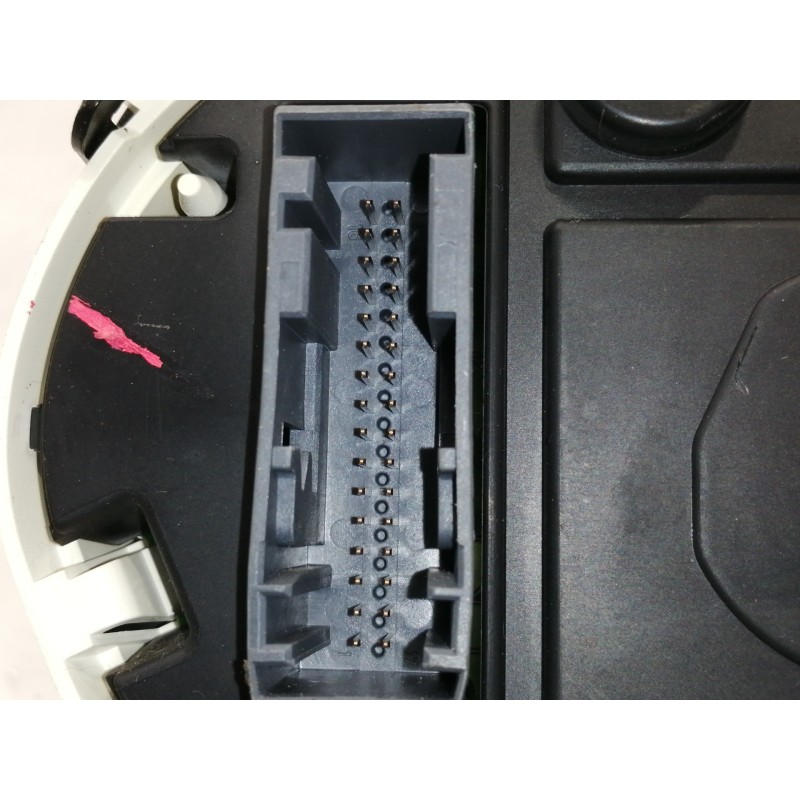 Recambio de cuadro instrumentos para ford fiesta (cb1) ghia referencia OEM IAM 8A6T10849CD VP8A6F10894BC A12148800 VP8A6T10849CE