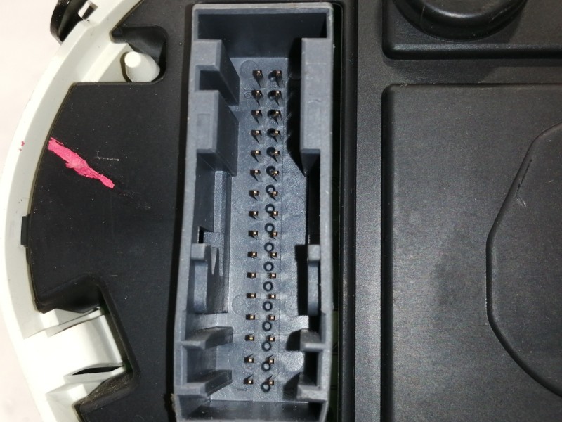 Recambio de cuadro instrumentos para ford fiesta (cb1) ghia referencia OEM IAM 8A6T10849CD VP8A6F10894BC A12148800 VP8A6T10849CE