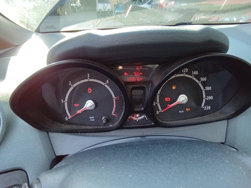 Recambio de cuadro instrumentos para ford fiesta (cb1) ghia referencia OEM IAM 8A6T10849CD VP8A6F10894BC A12148800 VP8A6T10849CE