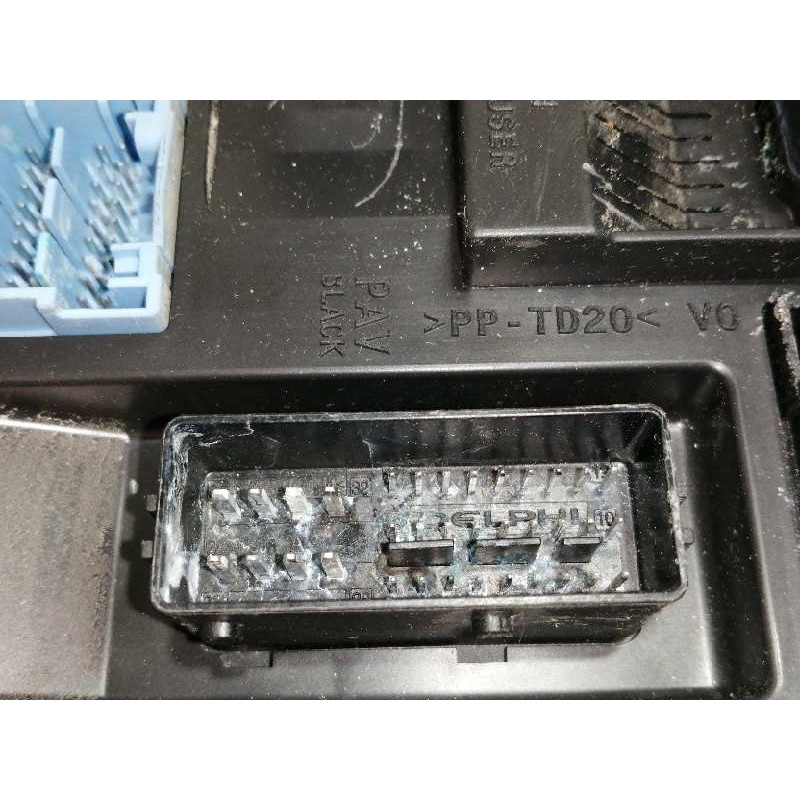 Recambio de caja reles / fusibles para peugeot 3008 gt line referencia OEM IAM 9819855080 981985508001 / 28550090 0691841612