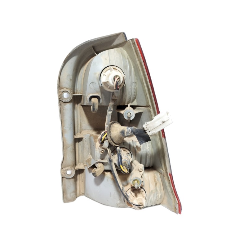 Recambio de piloto trasero izquierdo para daewoo nexia 1.5 cat referencia OEM IAM   