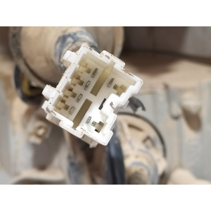 Recambio de piloto trasero izquierdo para daewoo nexia 1.5 cat referencia OEM IAM   