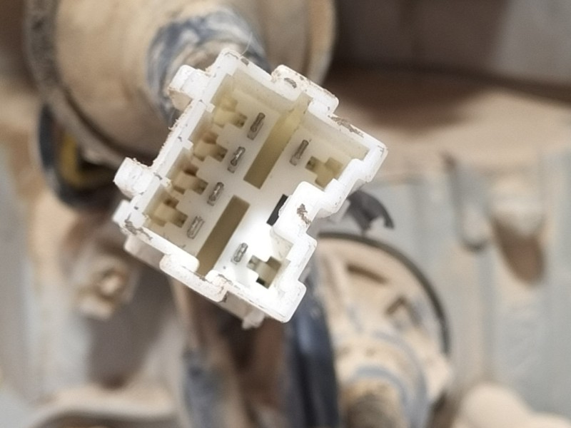 Recambio de piloto trasero izquierdo para daewoo nexia 1.5 cat referencia OEM IAM   