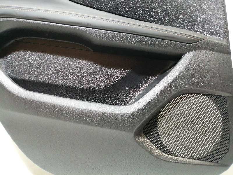 Recambio de guarnecido puerta trasera izquierda para peugeot 3008 gt line referencia OEM IAM 0022578  