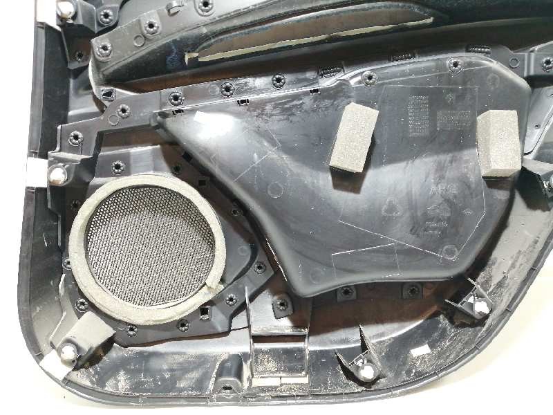 Recambio de guarnecido puerta trasera izquierda para peugeot 3008 gt line referencia OEM IAM 0022578  