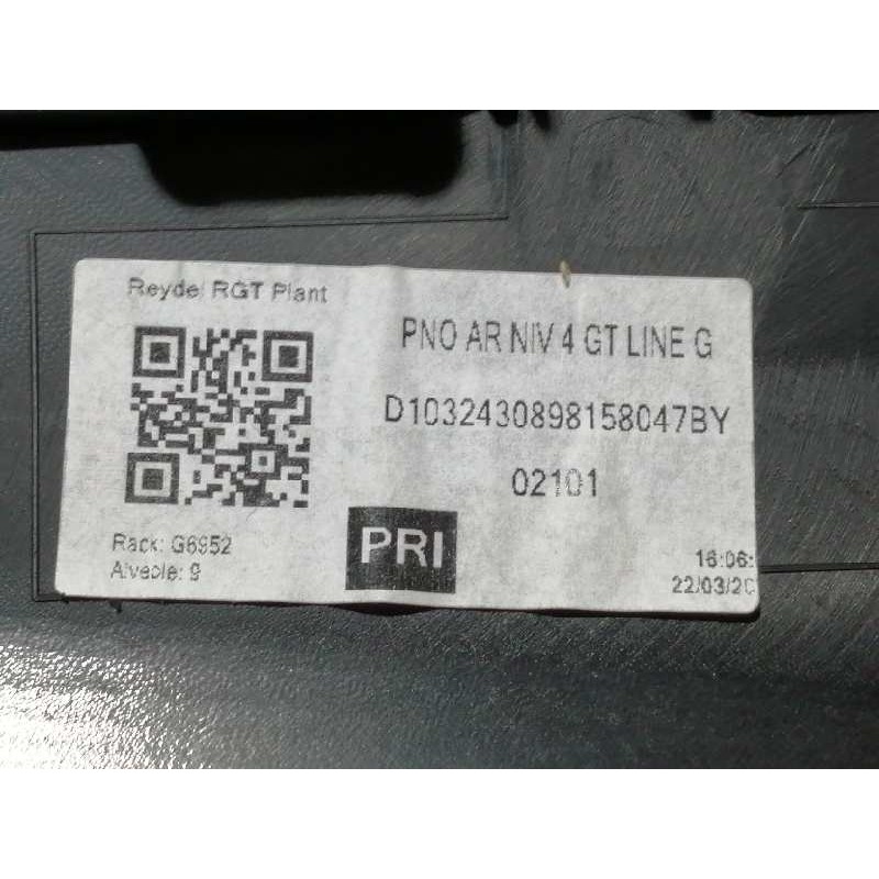 Recambio de guarnecido puerta trasera izquierda para peugeot 3008 gt line referencia OEM IAM 0022578  