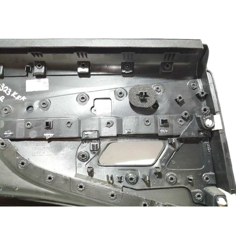Recambio de guarnecido puerta trasera derecha para peugeot 3008 gt line referencia OEM IAM 00225787  