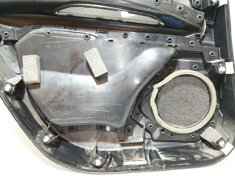 Recambio de guarnecido puerta trasera derecha para peugeot 3008 gt line referencia OEM IAM 00225787  