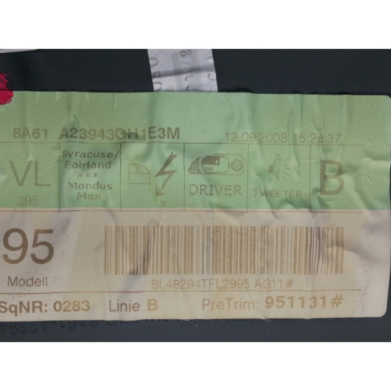 Recambio de guarnecido puerta delantera izquierda para ford fiesta (cb1) ghia referencia OEM IAM 8A61A23943A  