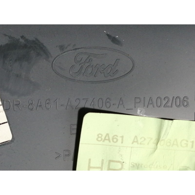 Recambio de guarnecido puerta trasera derecha para ford fiesta (cb1) ghia referencia OEM IAM 8A61A27406A 8A61A27406AG1E3M 