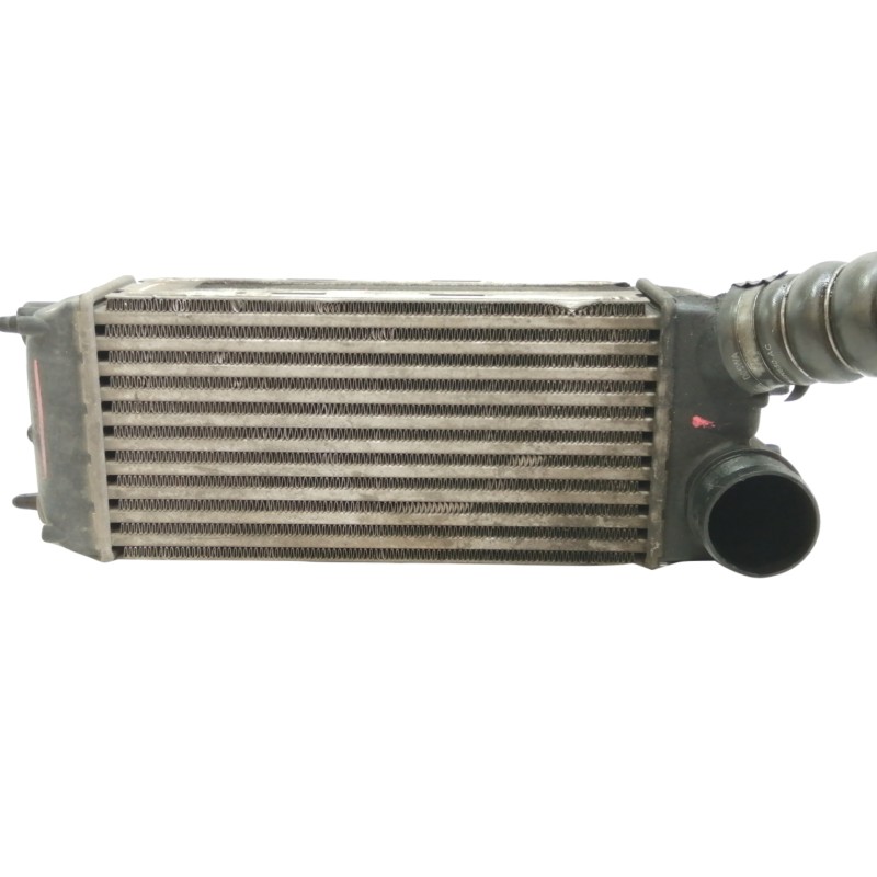Recambio de intercooler para ford fiesta (cb1) ghia referencia OEM IAM 8V519L440AC  