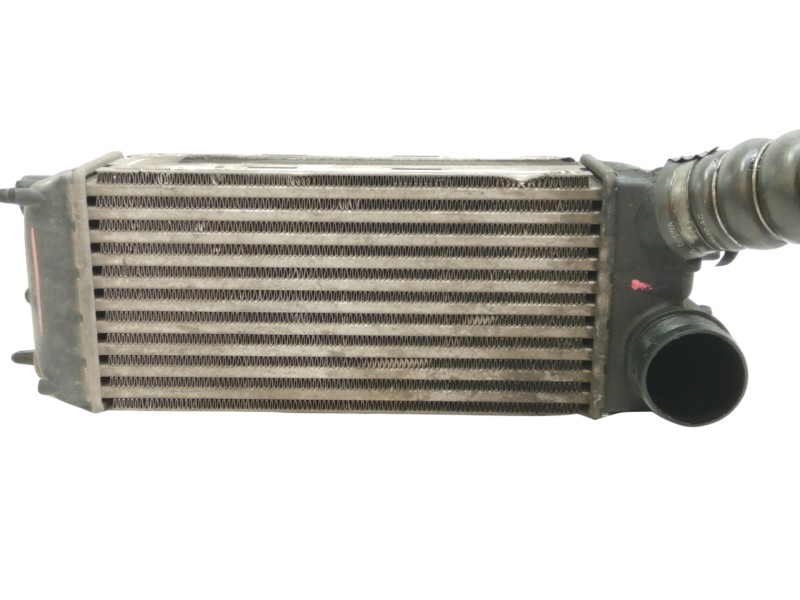 Recambio de intercooler para ford fiesta (cb1) ghia referencia OEM IAM 8V519L440AC  