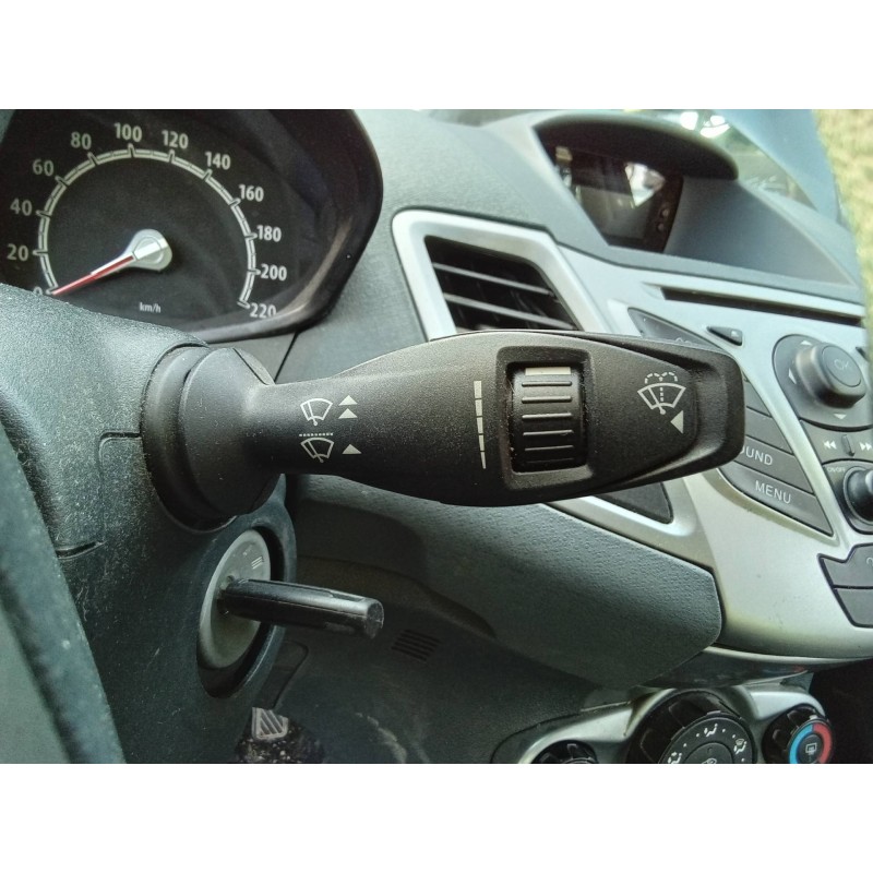 Recambio de mando limpia para ford fiesta (cb1) ghia referencia OEM IAM 8A6T17A553AC  