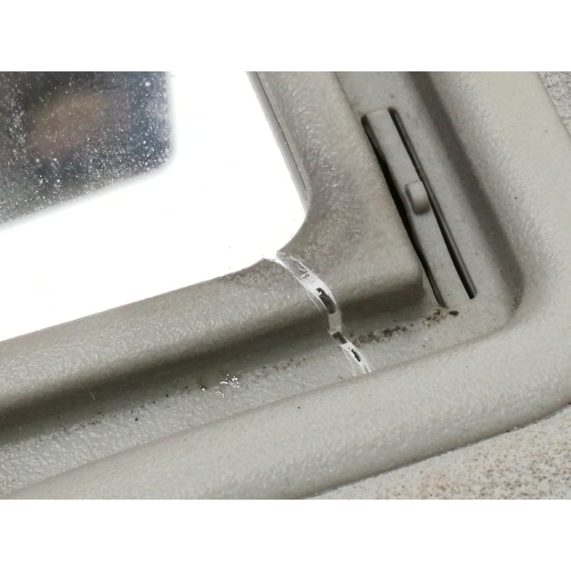 Recambio de parasol izquierdo para ford fiesta (cb1) ghia referencia OEM IAM   