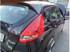 Recambio de piloto trasero derecho para ford fiesta (cb1) ghia referencia OEM IAM 8A6113404A   2