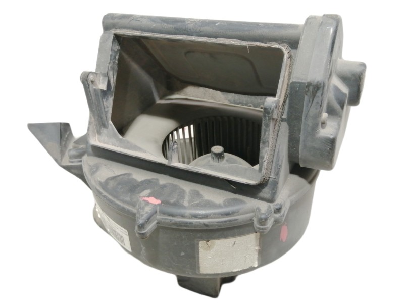 Recambio de motor calefaccion para nissan vanette cargo 2.3 diesel referencia OEM IAM 6453030310  