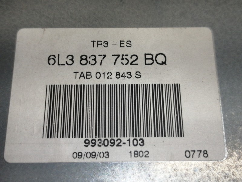 Recambio de elevalunas delantero derecho para seat ibiza (6l1) 1.2 referencia OEM IAM 6L3837752BQ 6L3837756N 993092103 ELECTRICO