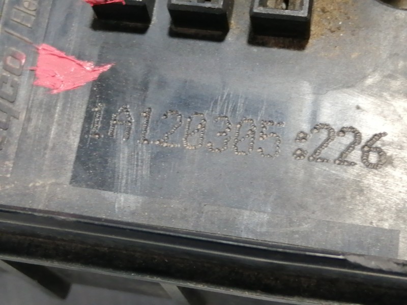 Recambio de caja reles / fusibles para volkswagen caddy ka/kb (2k) 1.9 tdi referencia OEM IAM 1K0937124K 1A120305226 L2K000087 2