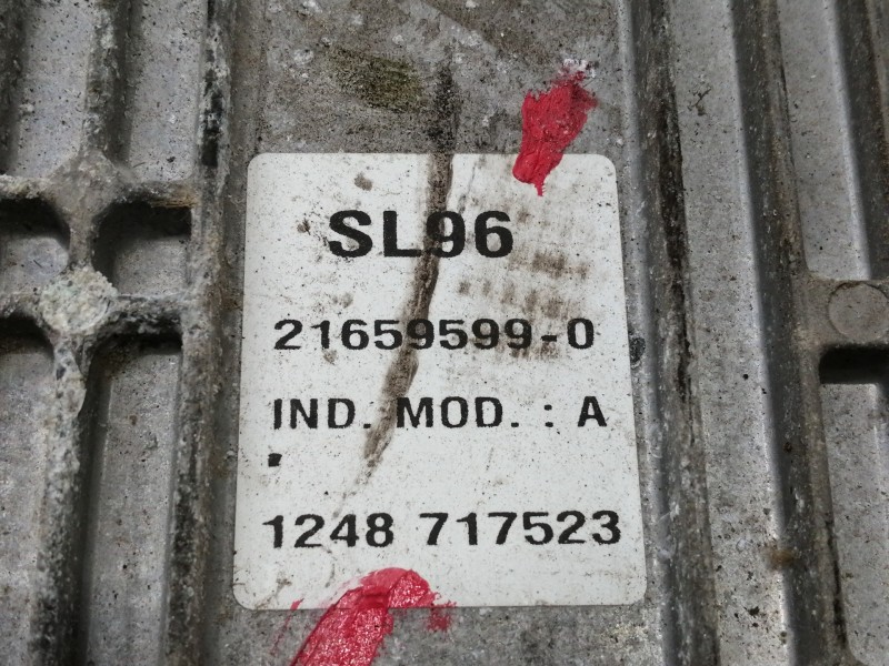 Recambio de centralita motor uce para peugeot 306 break 1.8 cat referencia OEM IAM 9640414780  