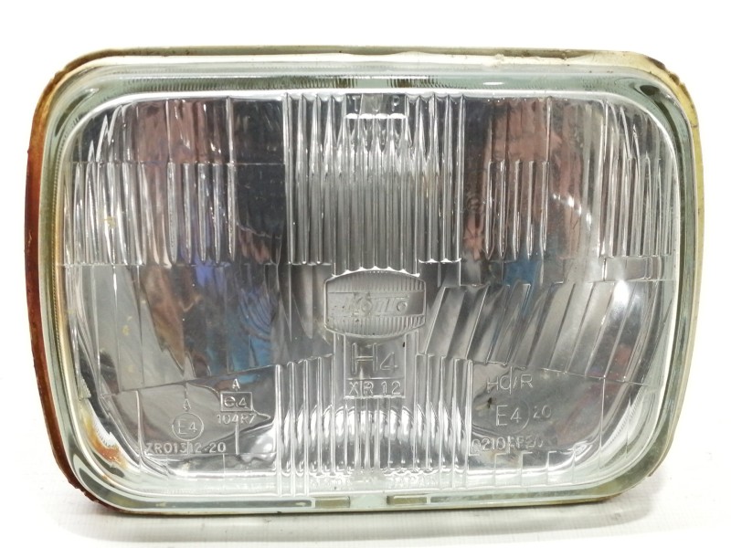 Recambio de faro izquierdo para mazda 323 (fa) básico referencia OEM IAM 02104R20  