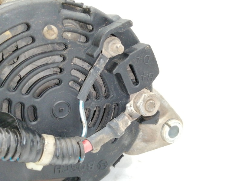 Recambio de alternador para opel corsa b eco referencia OEM IAM 0123100003  