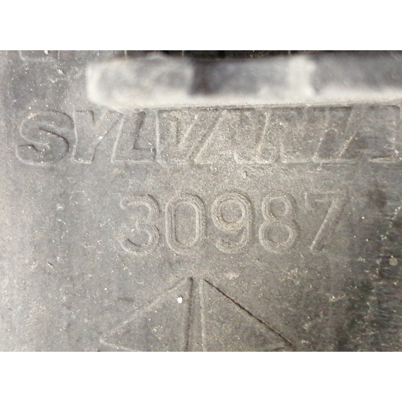 Recambio de faro derecho para jeep gr.cherokee (wj/wg) 2.7 crd laredo referencia OEM IAM 30987  