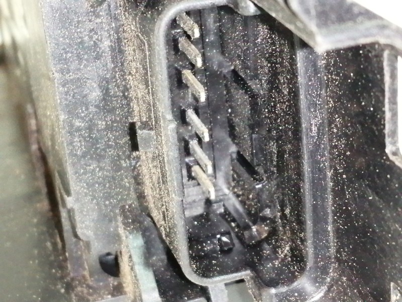 Recambio de cerradura puerta trasera derecha para citroën c4 picasso cool referencia OEM IAM 24099158  