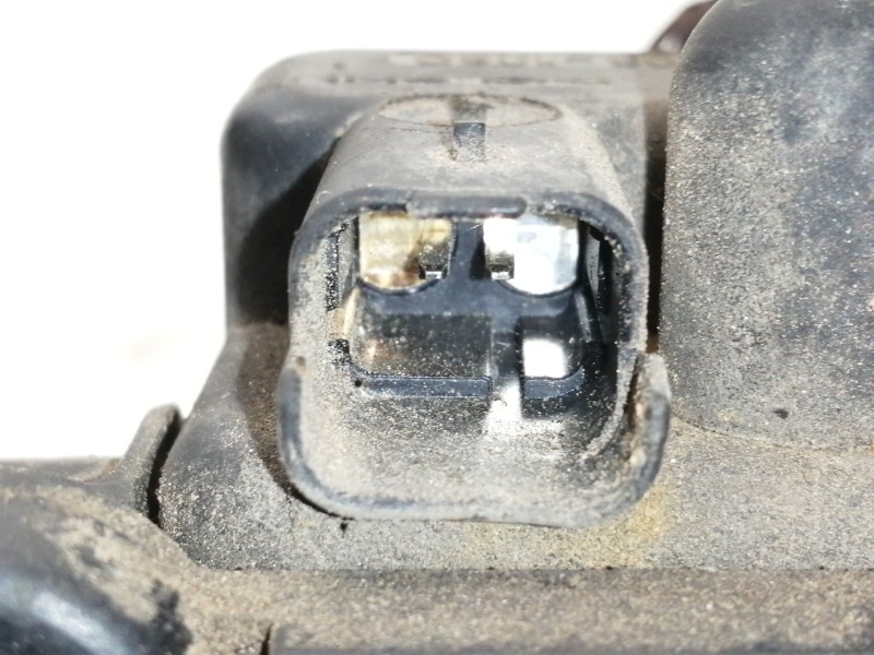 Recambio de filtro gasoil para citroën c4 sedan collection referencia OEM IAM 9305108C  